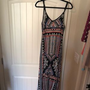 Adorable maxi dress from Target! GUC!